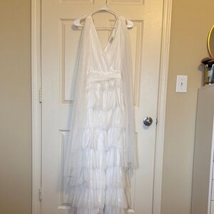 White tulle long dress